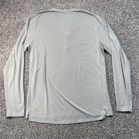 Lululemon Metal Vent Tech Henley Long Sleeve Button Snap Shirt Gray Men's Large - Picture 3 of 7